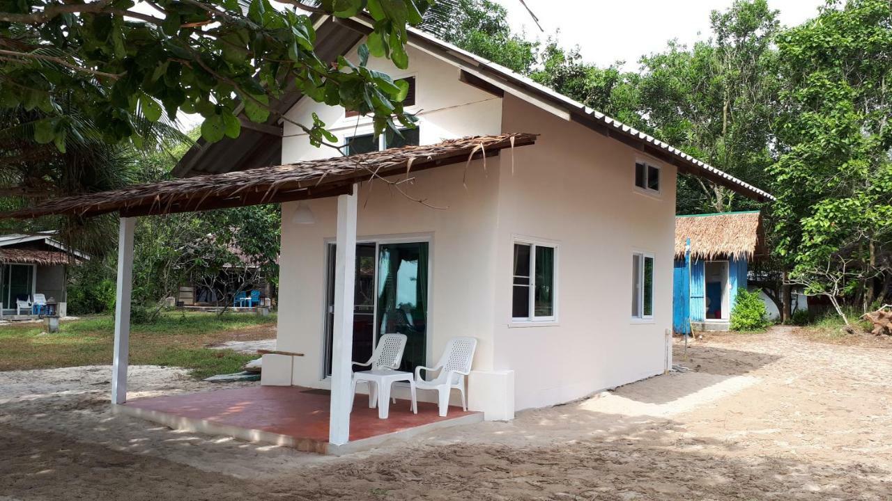 Phayam Friends Koh Phayam Exterior foto